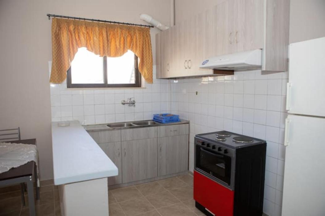 Vasileiou Apartments Kamena Vourla Exteriör bild